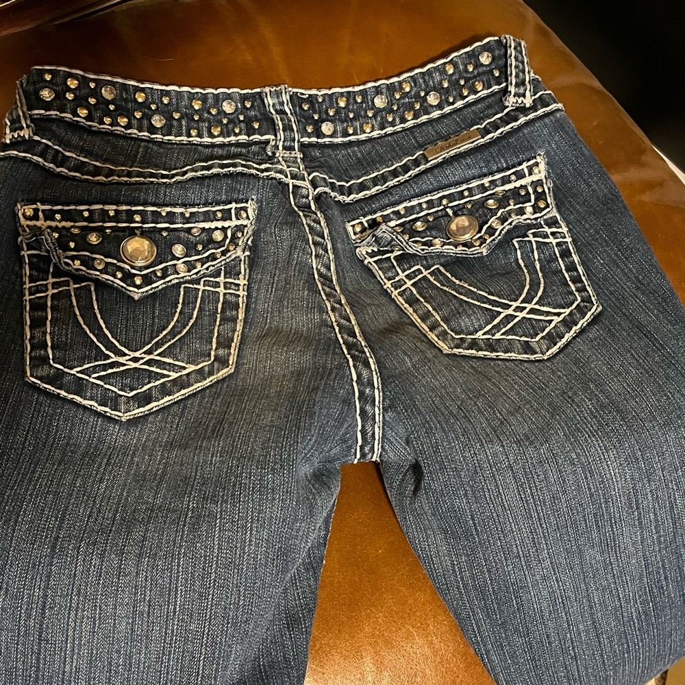 Size 7 LA idol jeans some wear on cuff